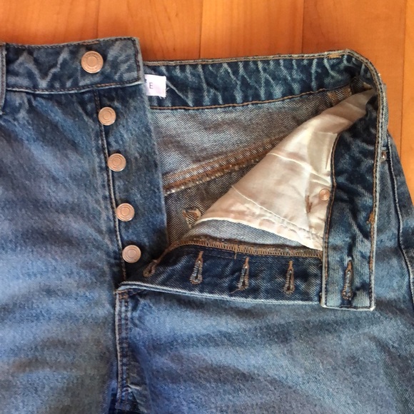 High Waisted Denim Shorts - Picture 2 of 3